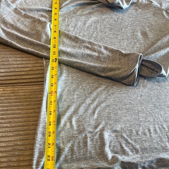 Nike Dri-Fit Women's Element  Running Hoodie Large Gray Cowl Neck Thumb Holes - Picture 2 of 10